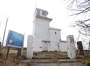 鳥ケ首岬灯台